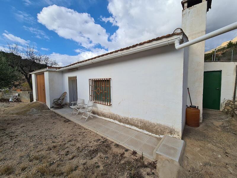 1 bedroom Country House for sale