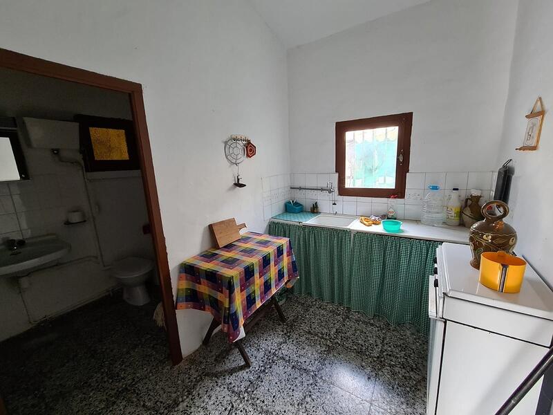 1 bedroom Country House for sale