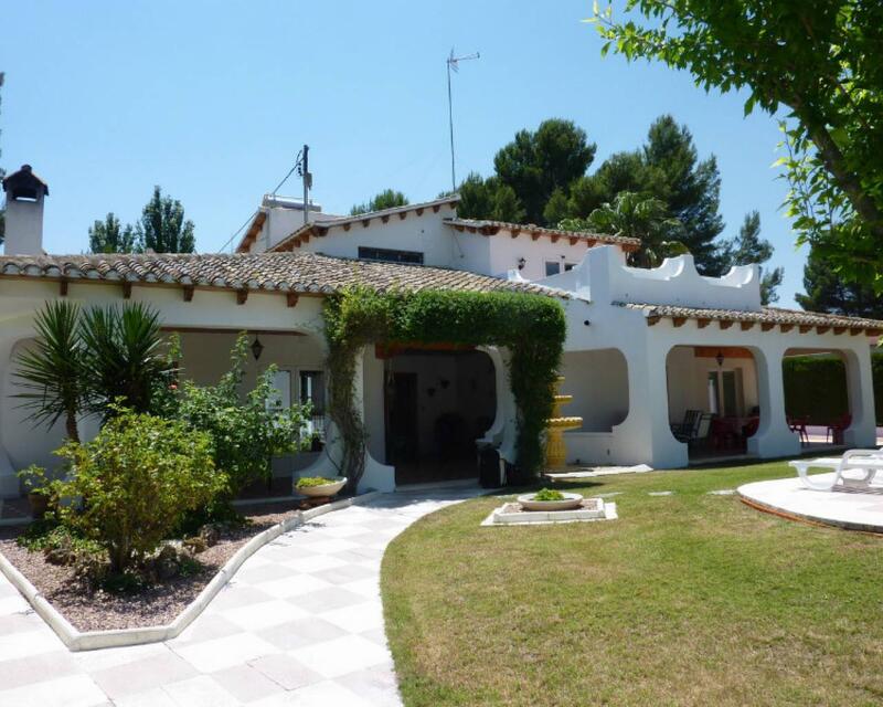 Landhaus zu verkaufen in Castalla, Alicante