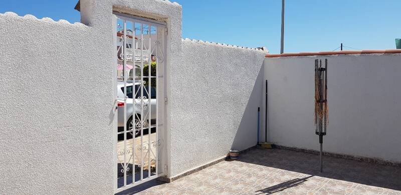 2 Cuarto Villa en venta