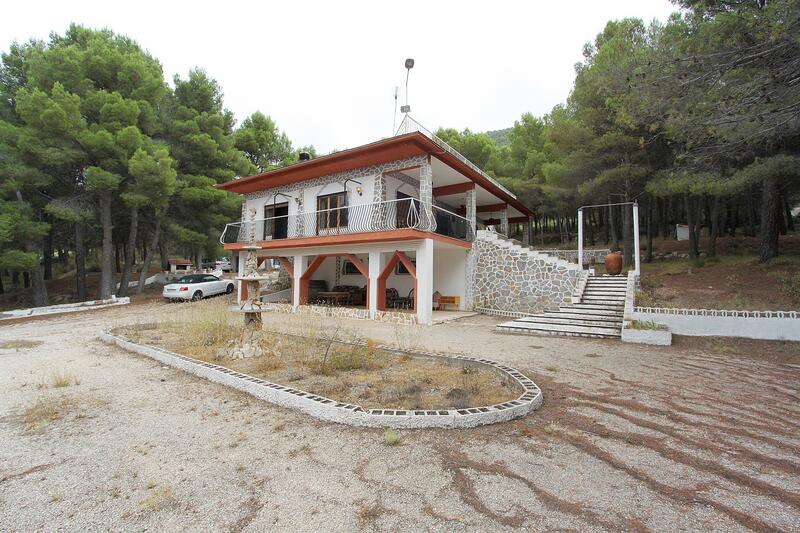 Casa de Campo en venta en Elda, Alicante