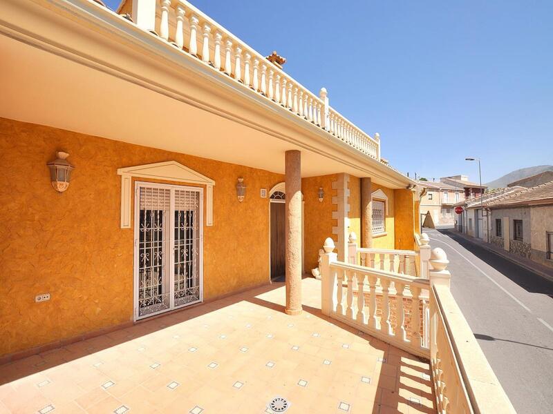 4 Cuarto Villa en venta