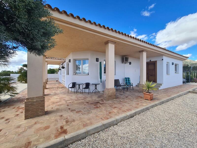 4 Cuarto Villa en venta