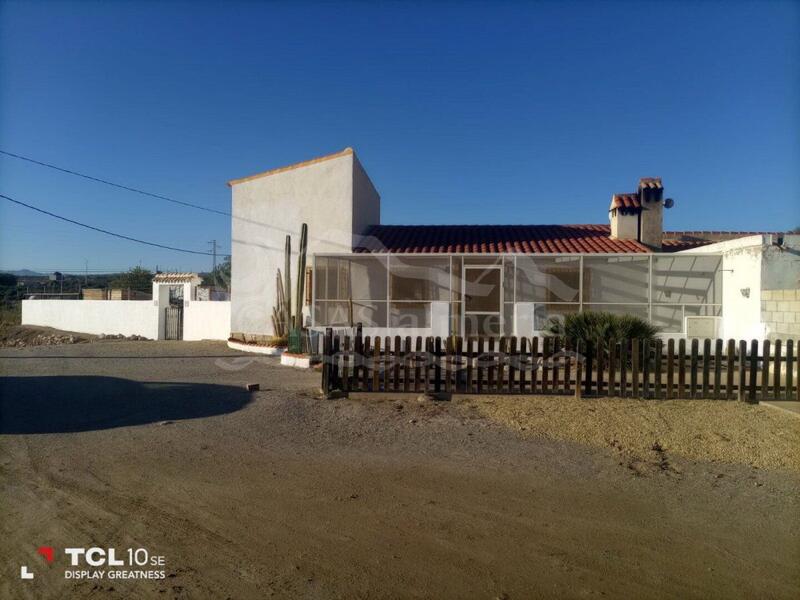 Townhouse for sale in Huercal-Overa, Almería