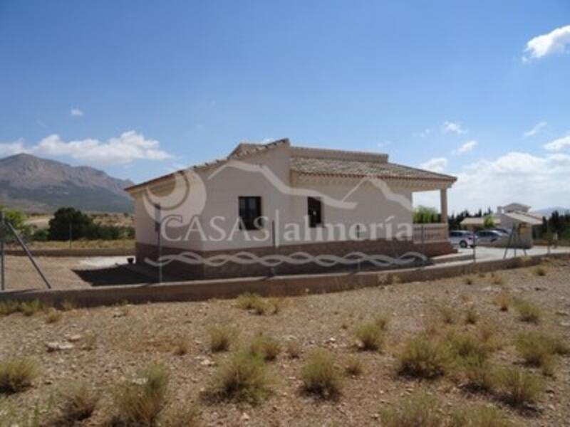 Villa en venta en Velez Rubio, Almería