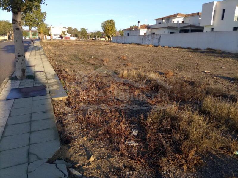 Land for sale in Huercal-Overa, Almería