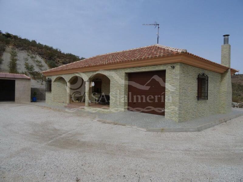 Villa for sale in Oria, Almería