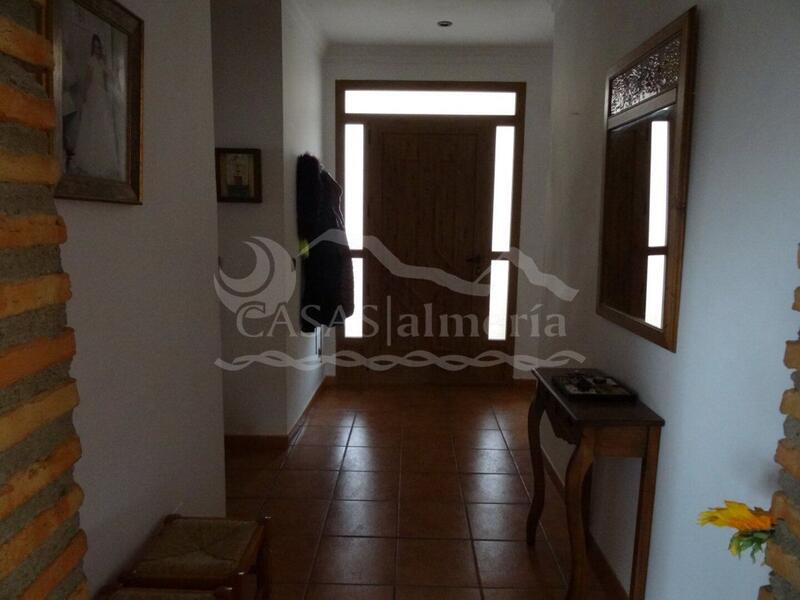 4 Cuarto Villa en venta