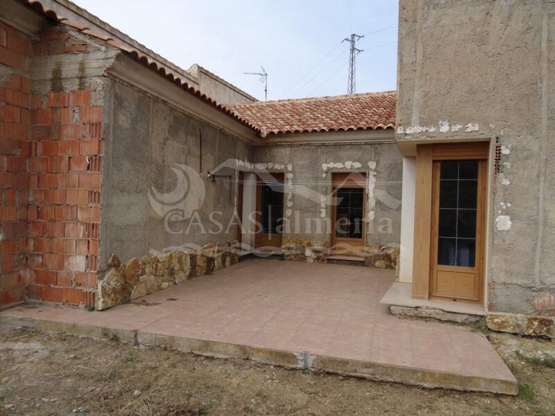 4 Cuarto Villa en venta