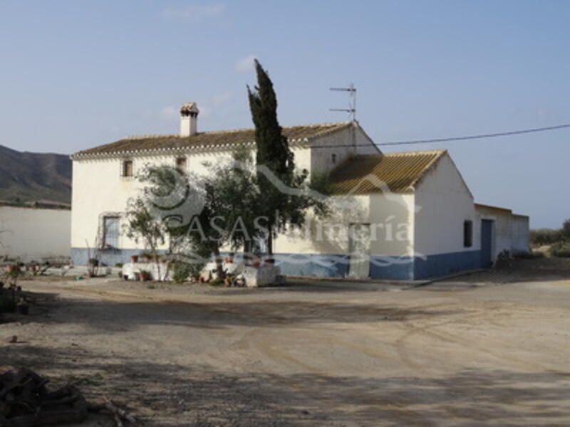 Country House for sale in Huercal-Overa, Almería