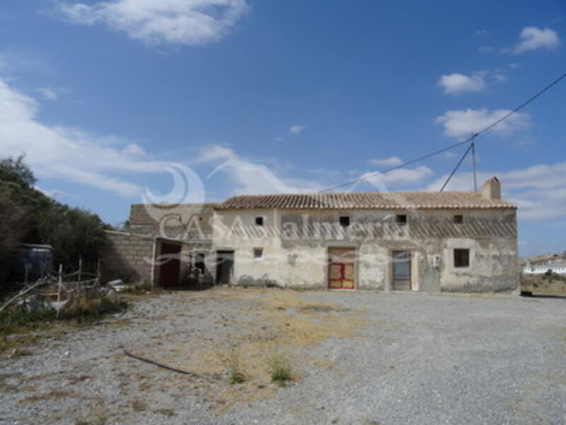 Country House for sale in Puerto Lumbreras, Murcia