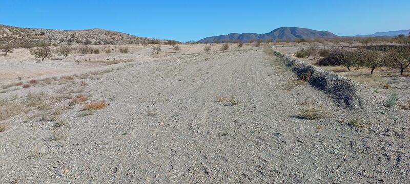 Land Te koop in Urcal, Almería