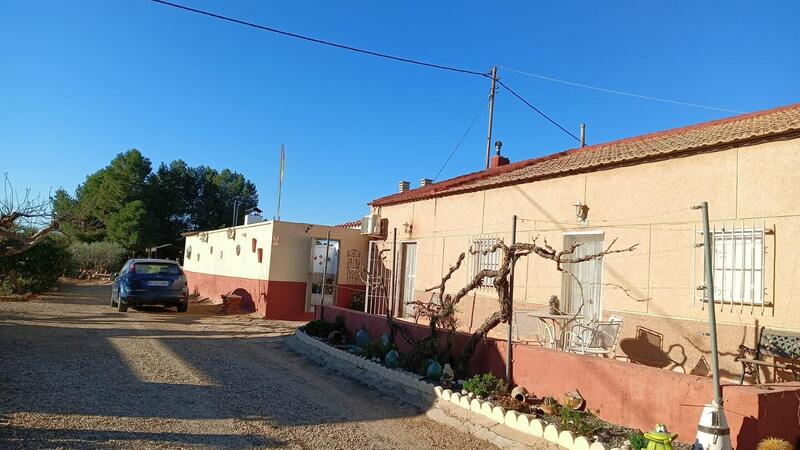 Country House for sale in La Escucha, Murcia