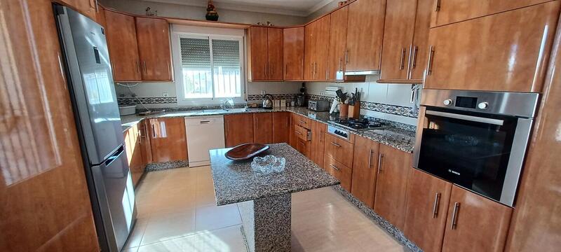 3 Cuarto Villa en venta