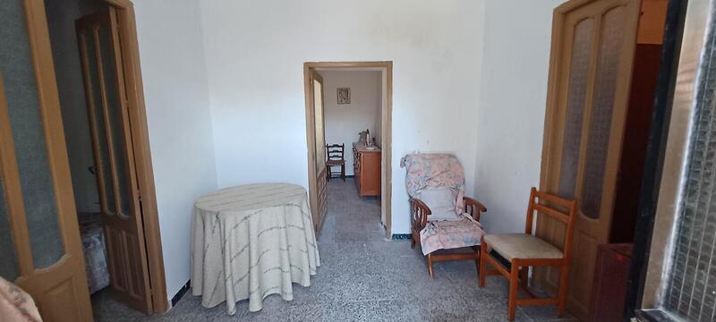 5 спальная комната Деревенский Дом продается