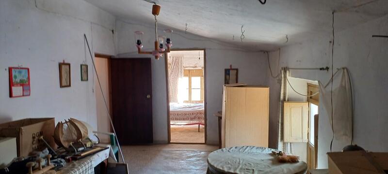 5 спальная комната Деревенский Дом продается