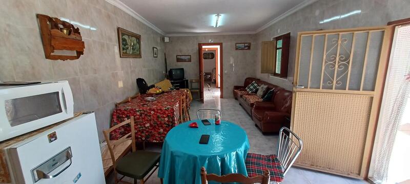 5 bedroom Country House for sale