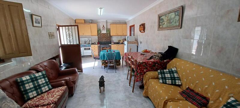 5 bedroom Country House for sale