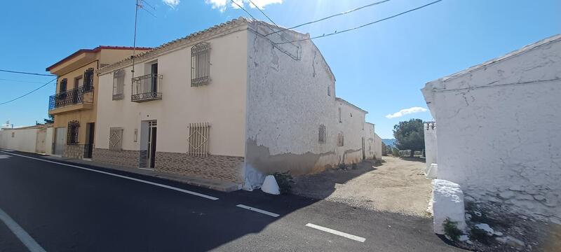 городская тюрьма продается в Urcal, Almería
