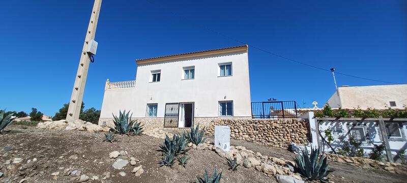 Auberge à vendre dans Santa Maria de Nieva, Almería