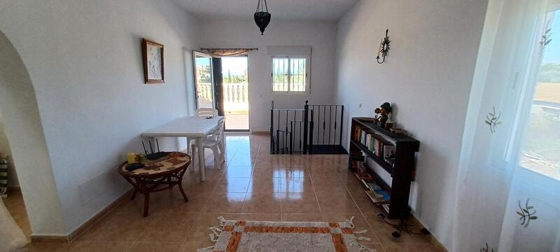 4 bedroom Country House for sale
