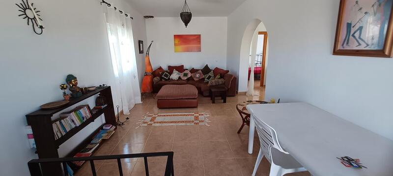 4 bedroom Country House for sale