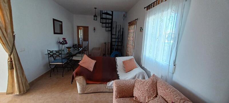 4 bedroom Country House for sale