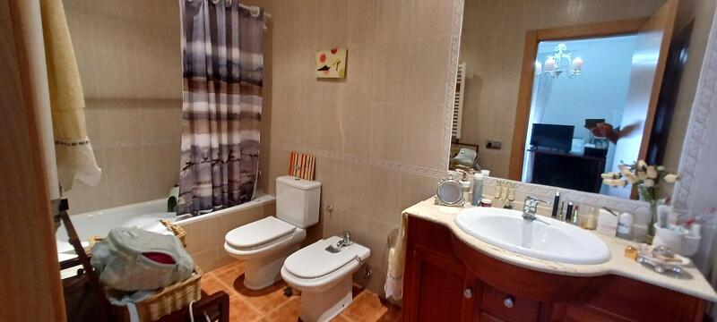5 Cuarto Dúplex en venta