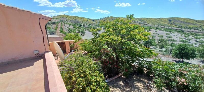 4 bedroom Country House for sale