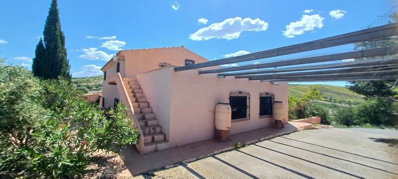 4 bedroom Country House for sale