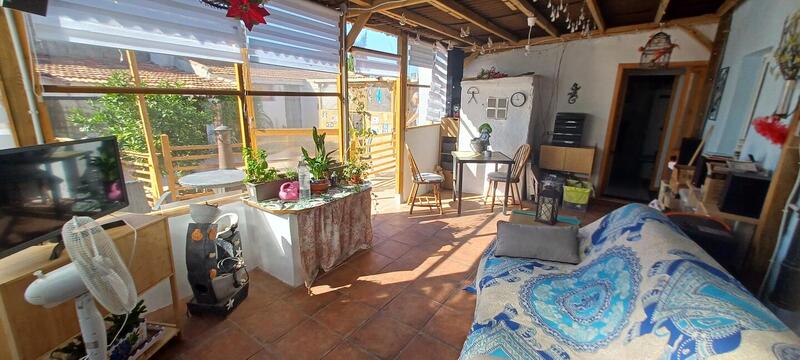 4 slaapkamer Gezinswoning Te koop