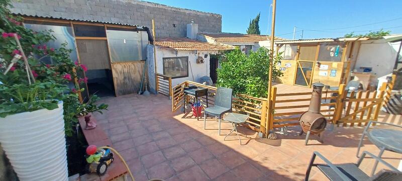 4 slaapkamer Gezinswoning Te koop