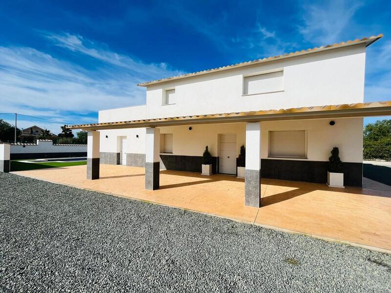5 bedroom Villa for sale