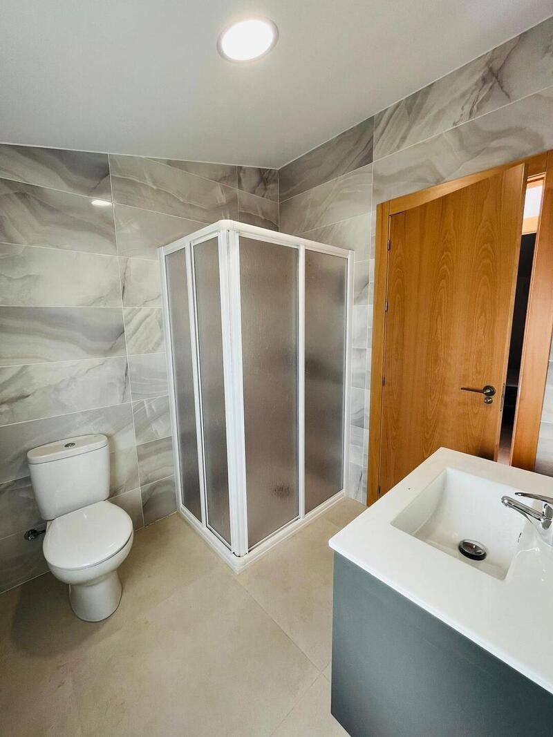 5 bedroom Villa for sale