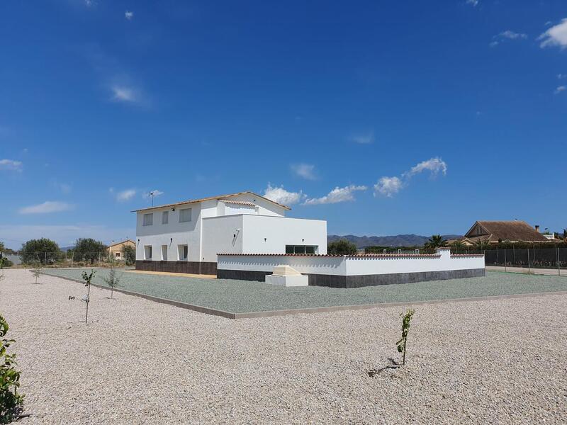 5 bedroom Villa for sale