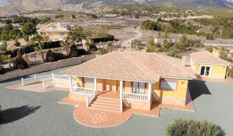 Villa en venta en La Parroquia, Murcia