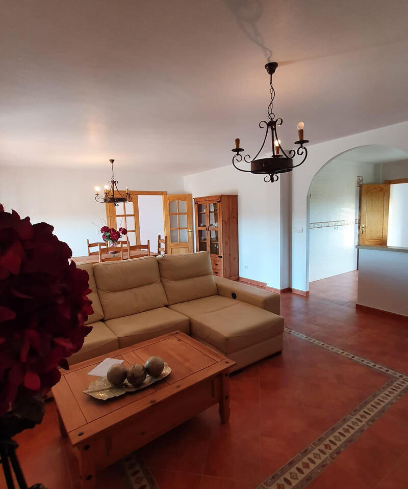 4 Cuarto Villa en venta