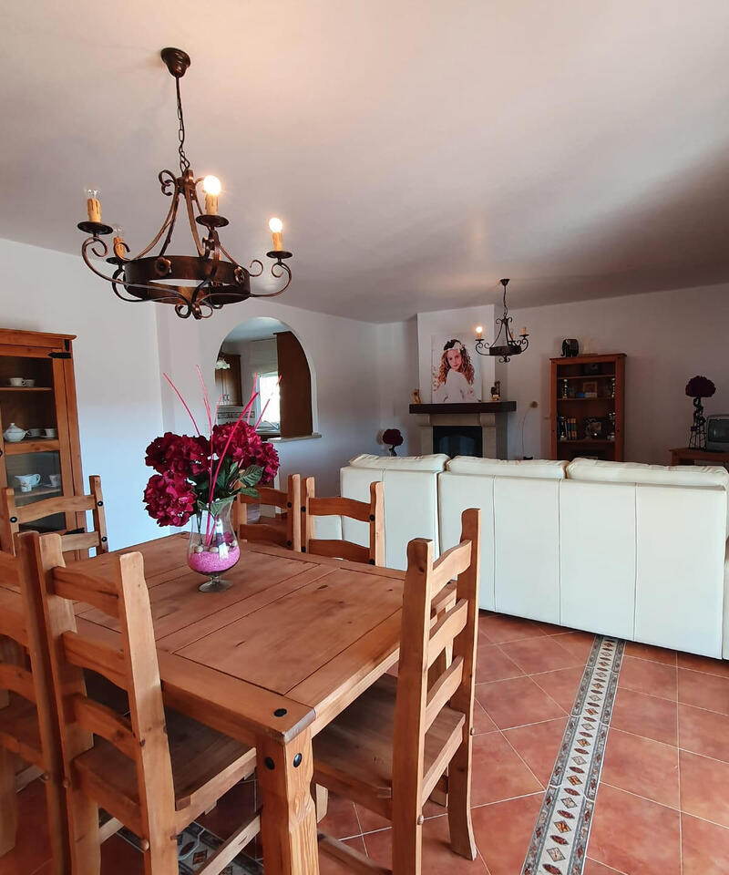 4 Cuarto Villa en venta