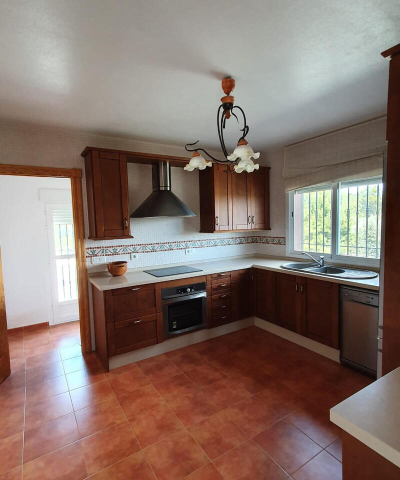 4 Cuarto Villa en venta