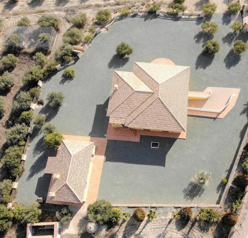 4 Cuarto Villa en venta