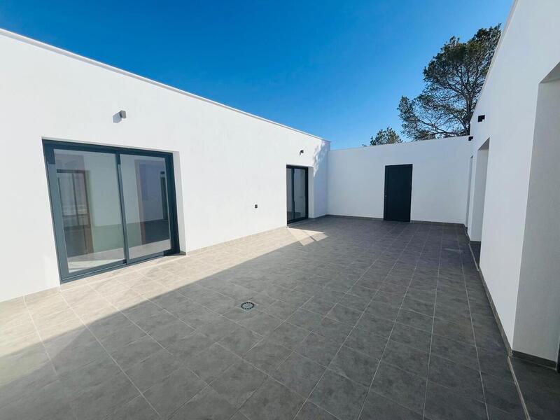 3 Cuarto Villa en venta