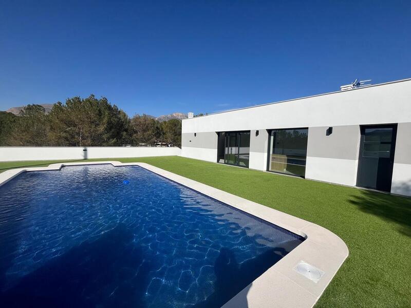 3 Cuarto Villa en venta