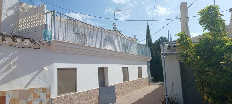 Byhus til salg i Huercal-Overa, Almería
