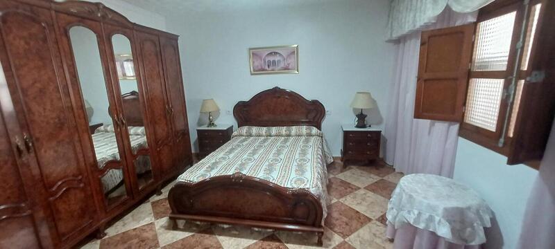 5 Schlafzimmer Stadthaus zu verkaufen