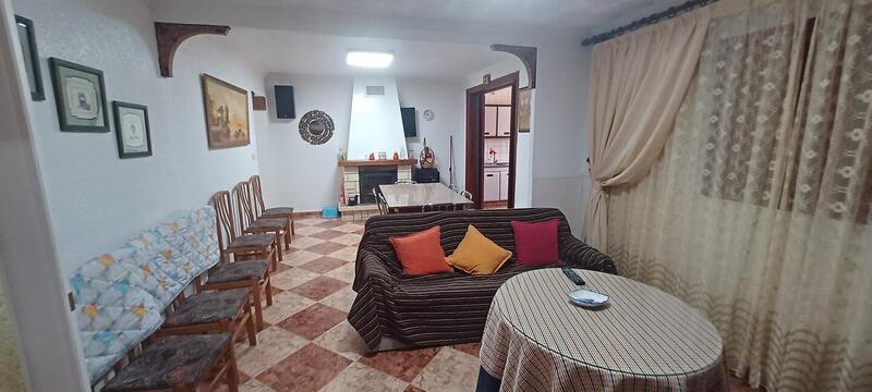 5 Schlafzimmer Stadthaus zu verkaufen