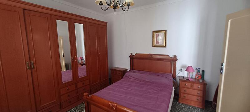 4 soveværelse Landsted til salg