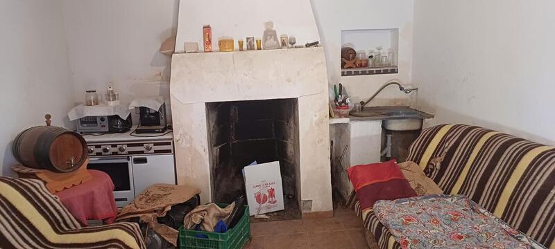 4 bedroom Country House for sale