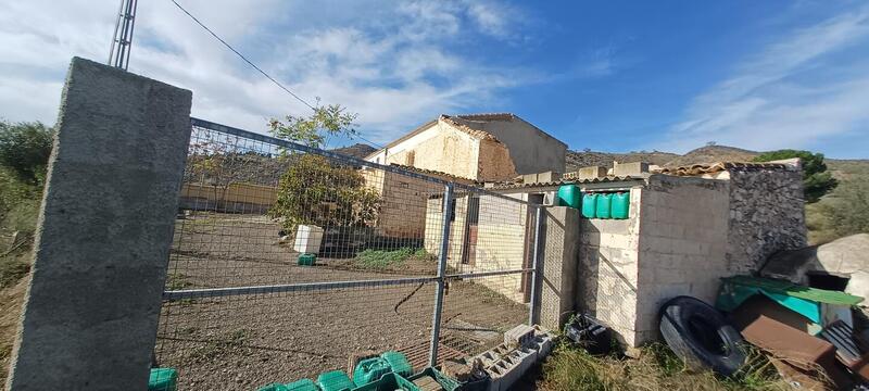 4 bedroom Country House for sale