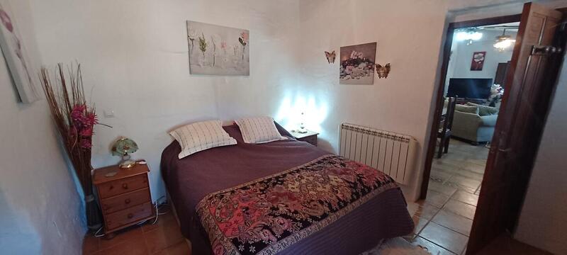 2 bedroom Country House for sale 2 bedroom Country House for sale