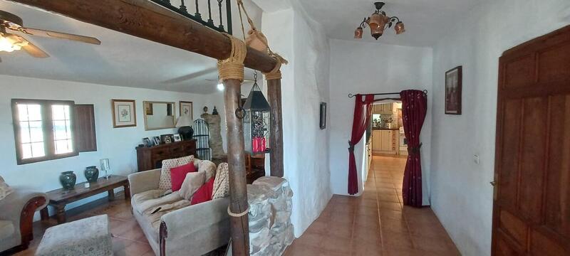 2 bedroom Country House for sale 2 bedroom Country House for sale